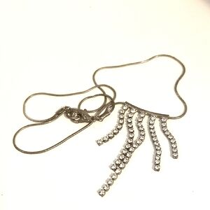 Elegant Silver 50s Necklace with Rhinestone Fringe
